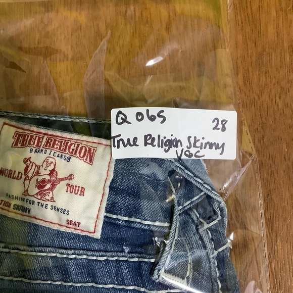 True Religion Women’s Curvy Skinny Jeans Size 28 Big Rainbow Horseshoe - Picture 11 of 11